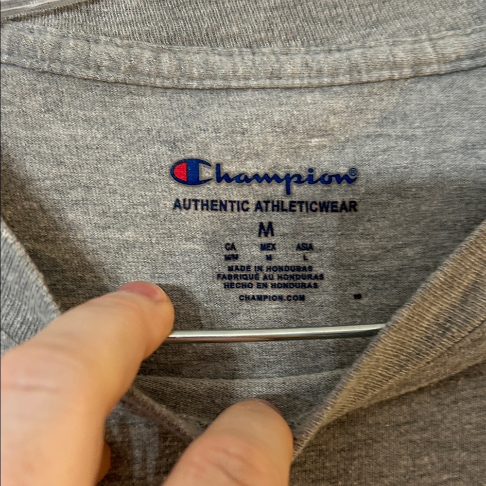 Champion Men's Heather Gray Short Sleeve Tee-Size medium - Picture 5 of 6